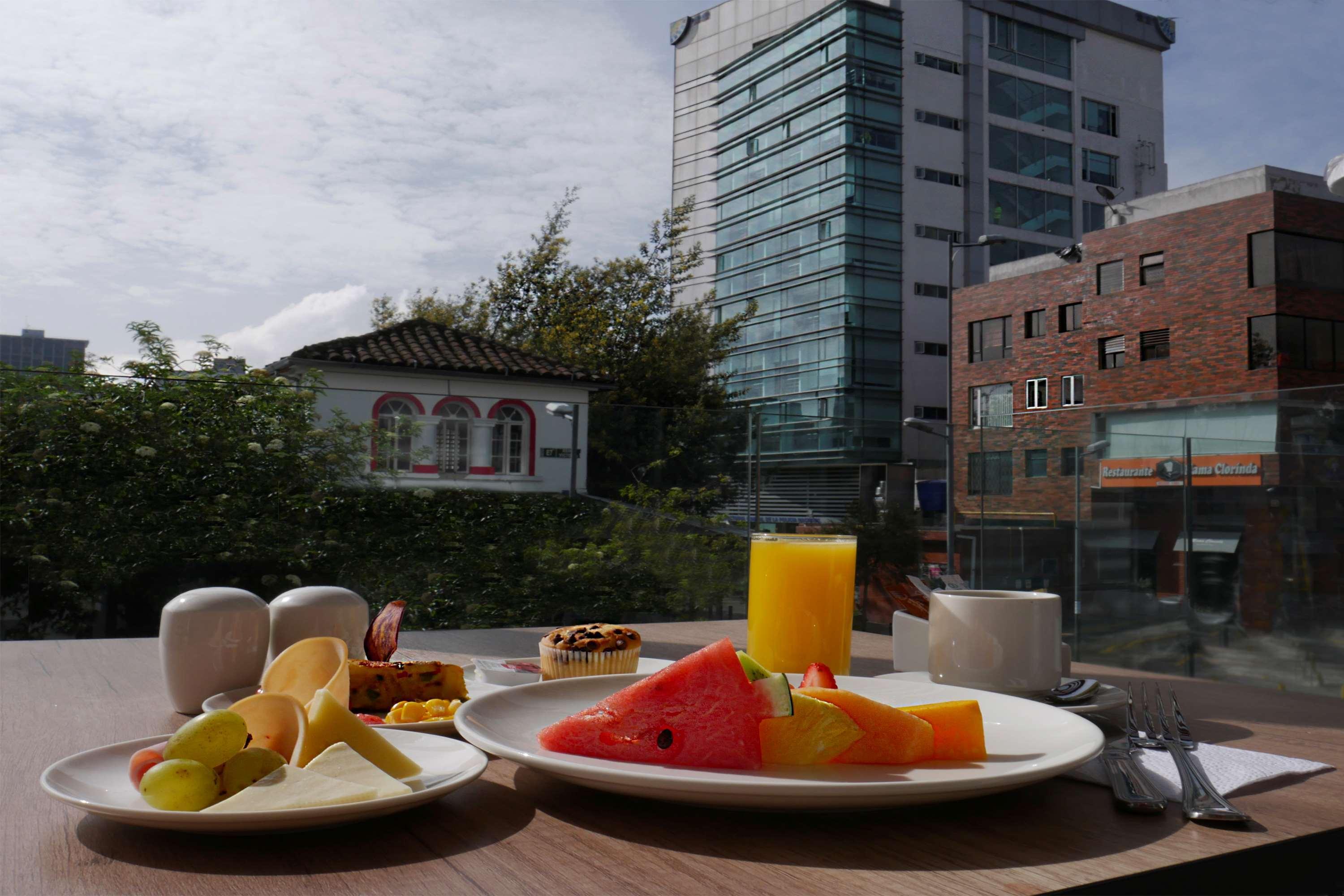 Park Inn By Radisson Quito Bagian luar foto