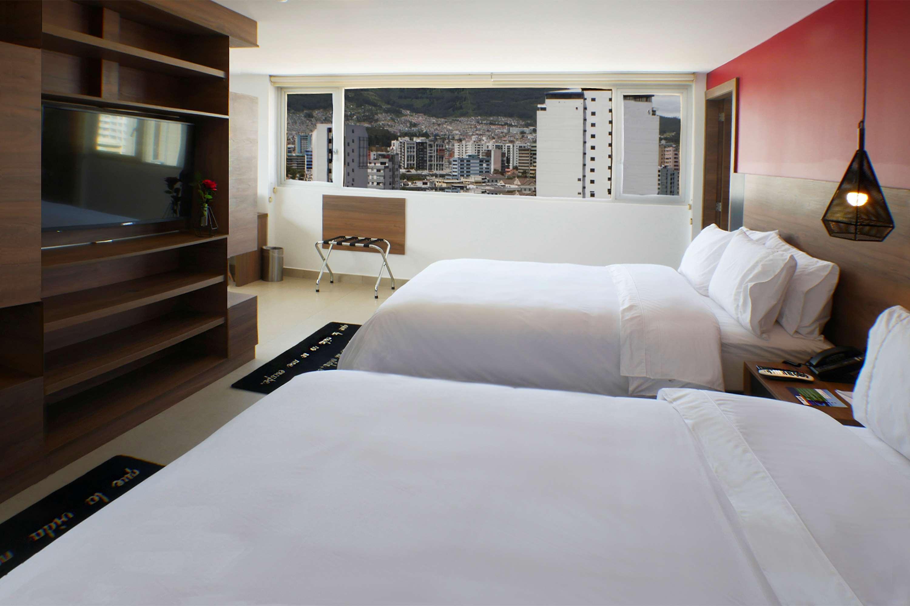 Park Inn By Radisson Quito Bagian luar foto